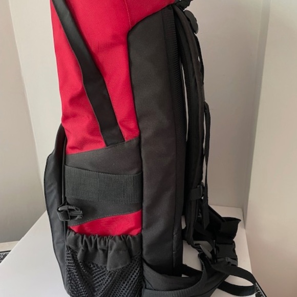 Tamrac Adventure 9 Camera backpack with storage - Picture 5 of 8